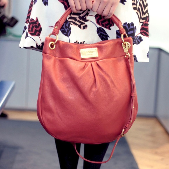 Marc Jacobs Salmon Classic Q Hillier Hobo Bag with dust bag Original Retail $428 - Picture 1 of 8
